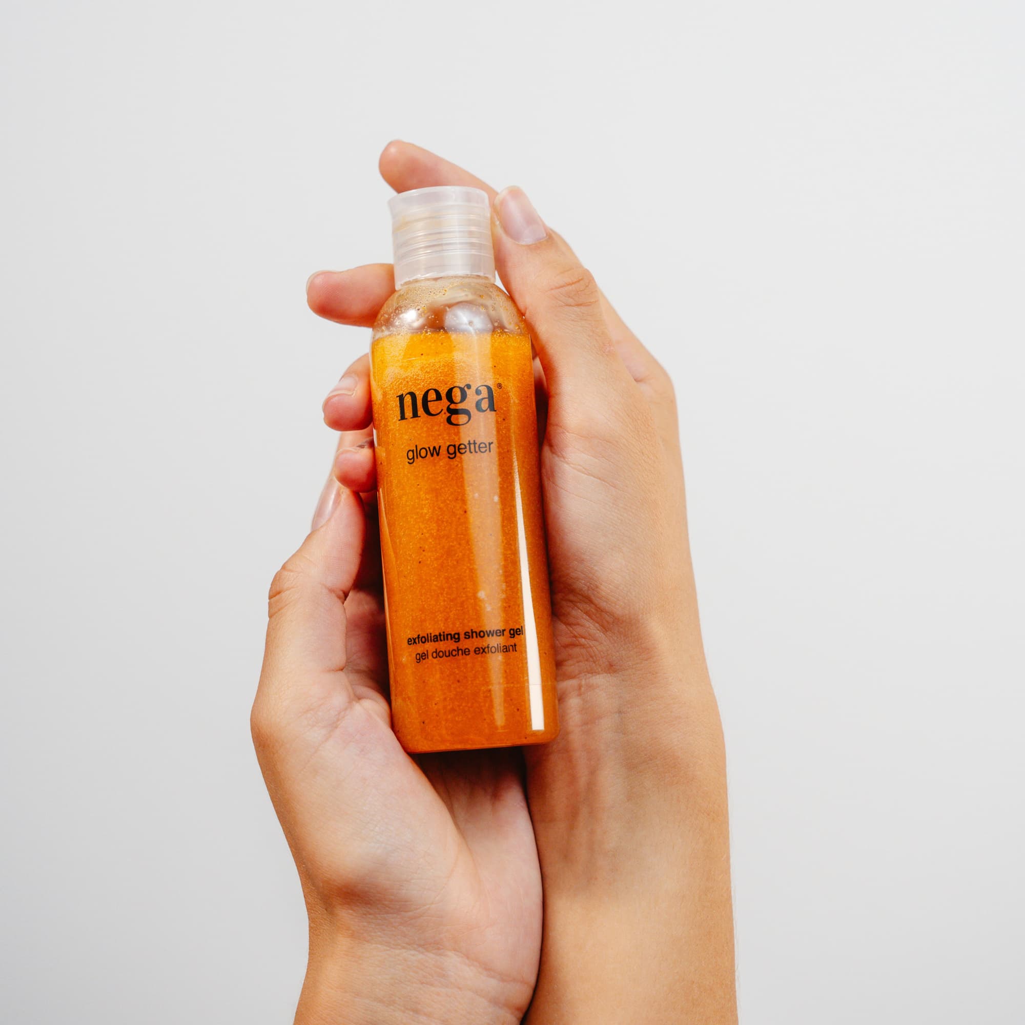 Φυσικό απολεπιστικό τζελ που ανανεώνει και θρέφει